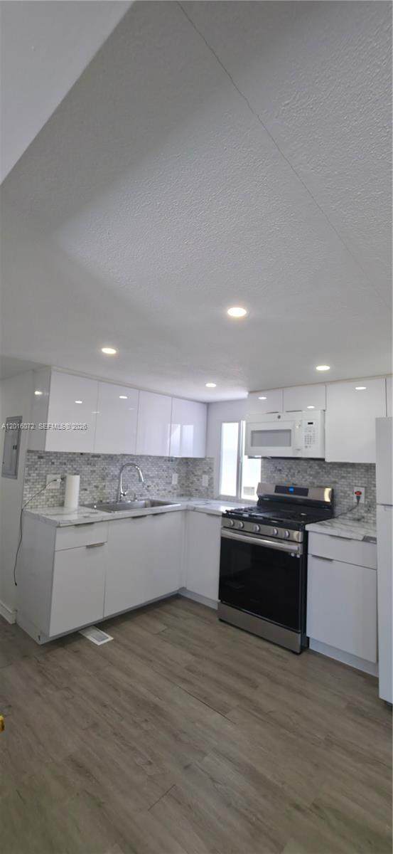 https://bt-photos.global.ssl.fastly.net/miami/1280_boomver_2_A12016072-2.jpg
