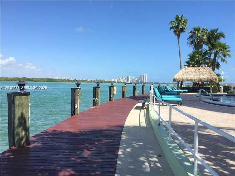 https://bt-photos.global.ssl.fastly.net/miami/orig_boomver_1_A12017233-2.jpg