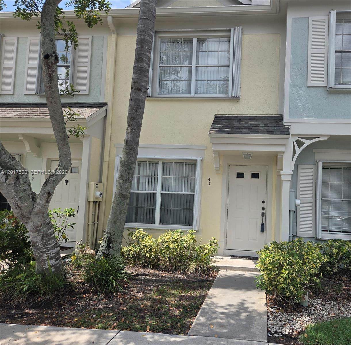 47 Simonton Cir - Photo 1