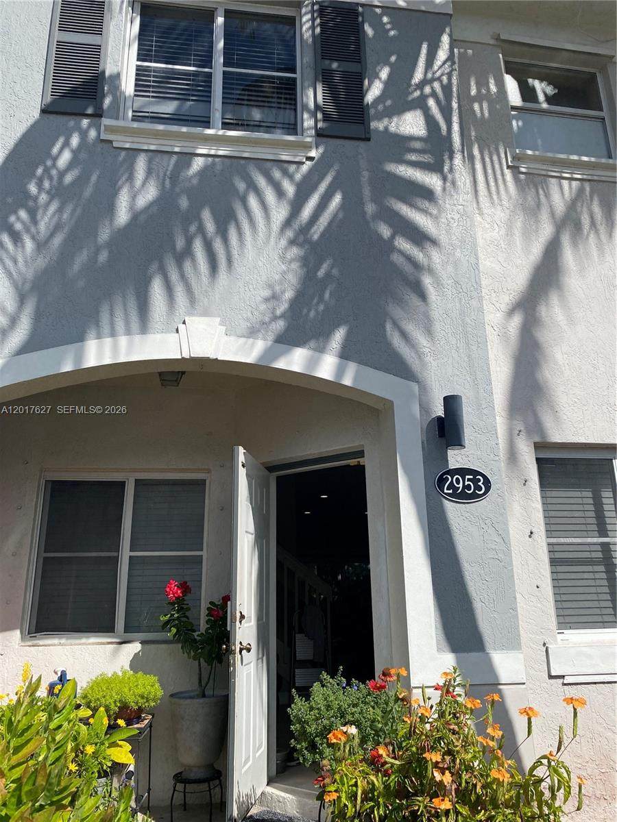 2953 15th Ter - Photo 1