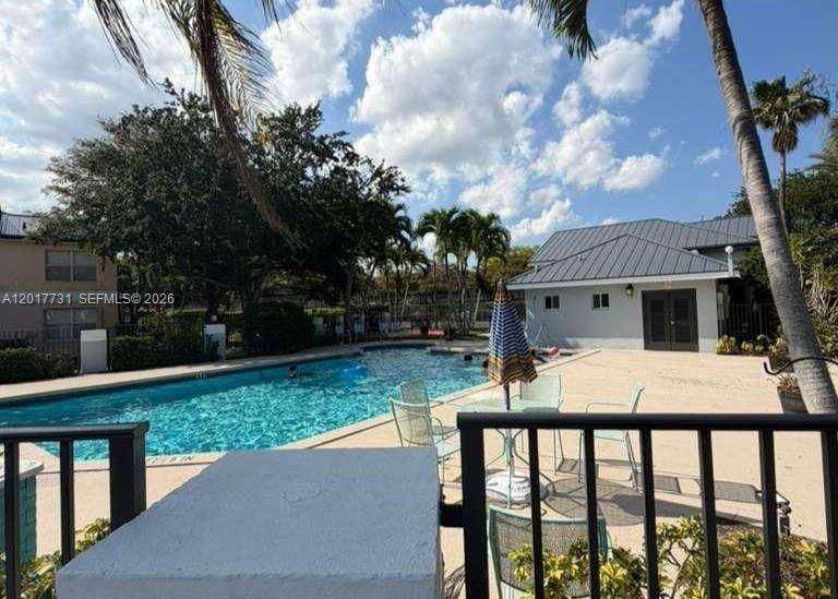 https://bt-photos.global.ssl.fastly.net/miami/orig_boomver_1_A12017731-2.jpg