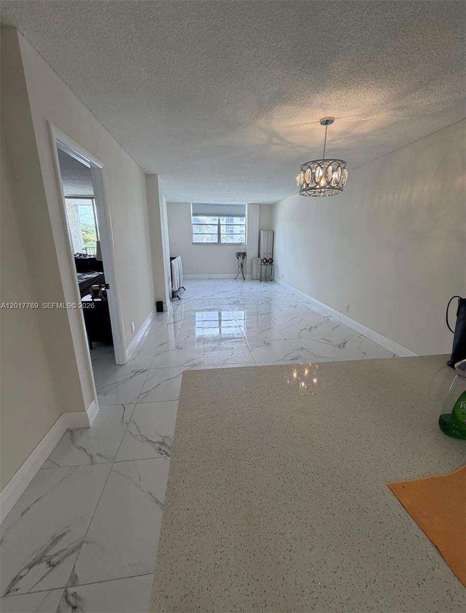 2903 Miami Beach Blvd - Photo 1