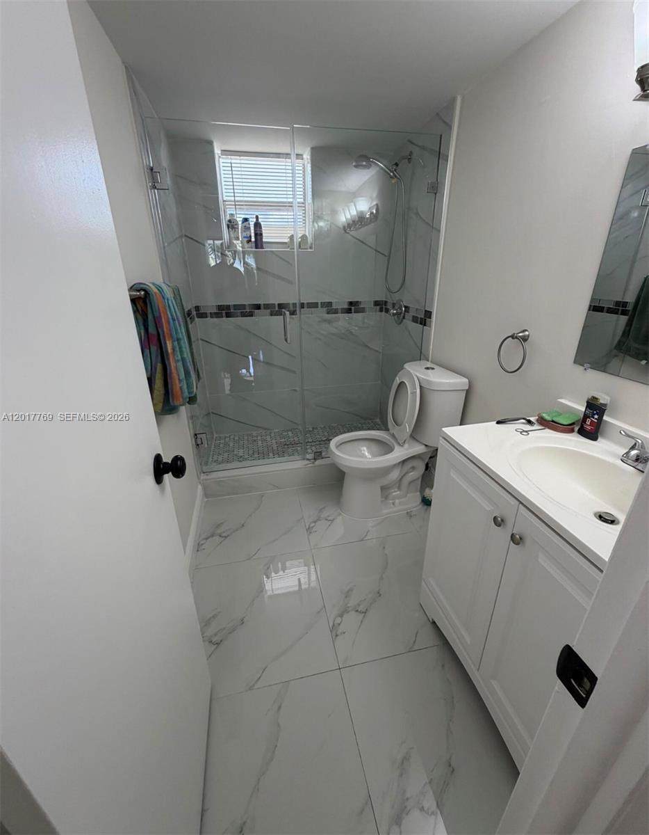 https://bt-photos.global.ssl.fastly.net/miami/1280_boomver_1_A12017769-2.jpg
