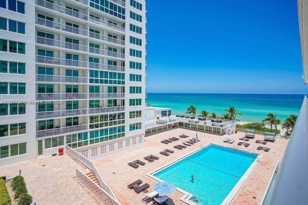 https://bt-photos.global.ssl.fastly.net/miami/orig_boomver_1_A12017880-2.jpg