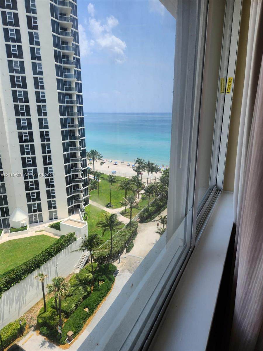 19201 Collins Ave - Photo 1