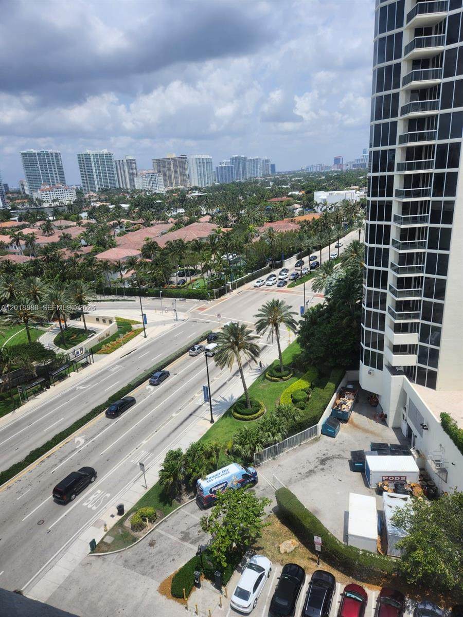 https://bt-photos.global.ssl.fastly.net/miami/orig_boomver_1_A12018880-2.jpg