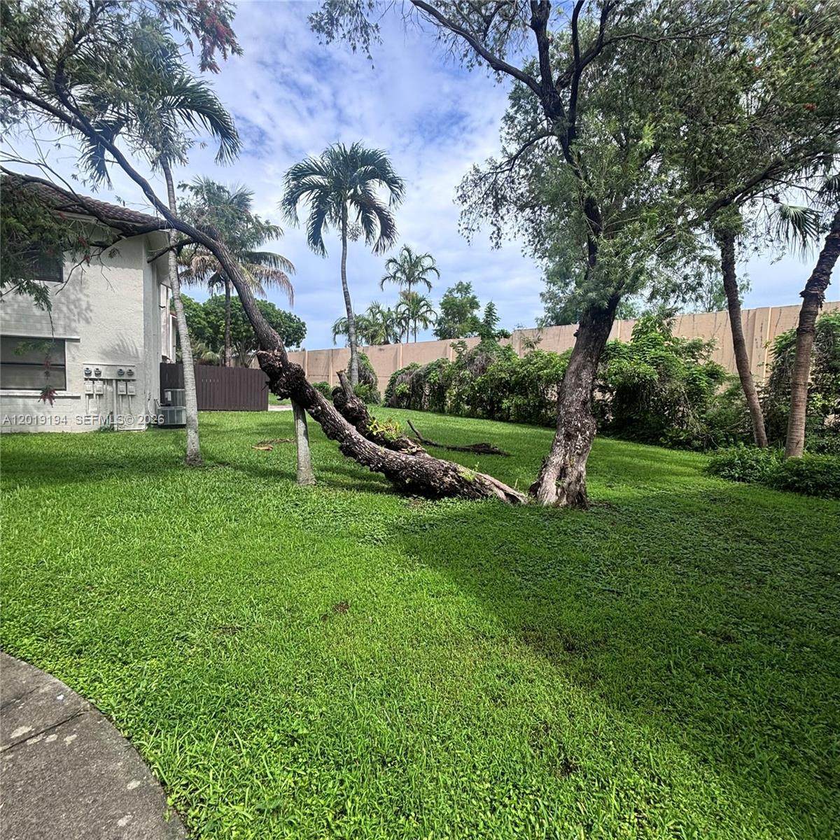 https://bt-photos.global.ssl.fastly.net/miami/orig_boomver_1_A12019194-2.jpg