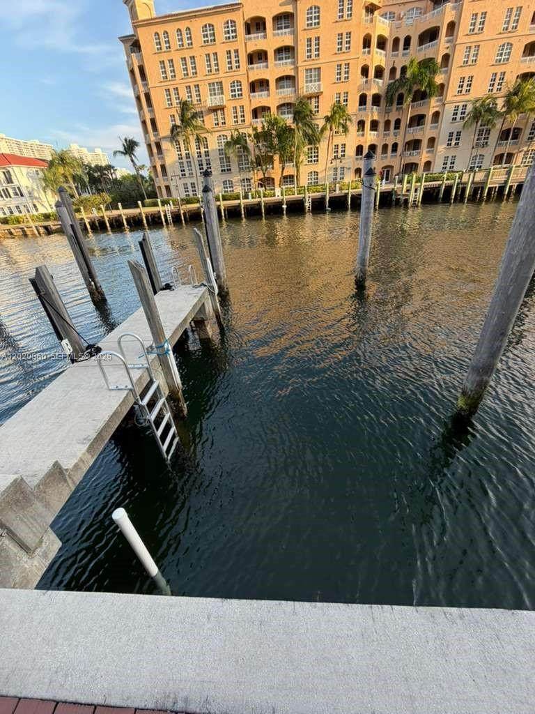 https://bt-photos.global.ssl.fastly.net/miami/orig_boomver_1_A12020860-2.jpg