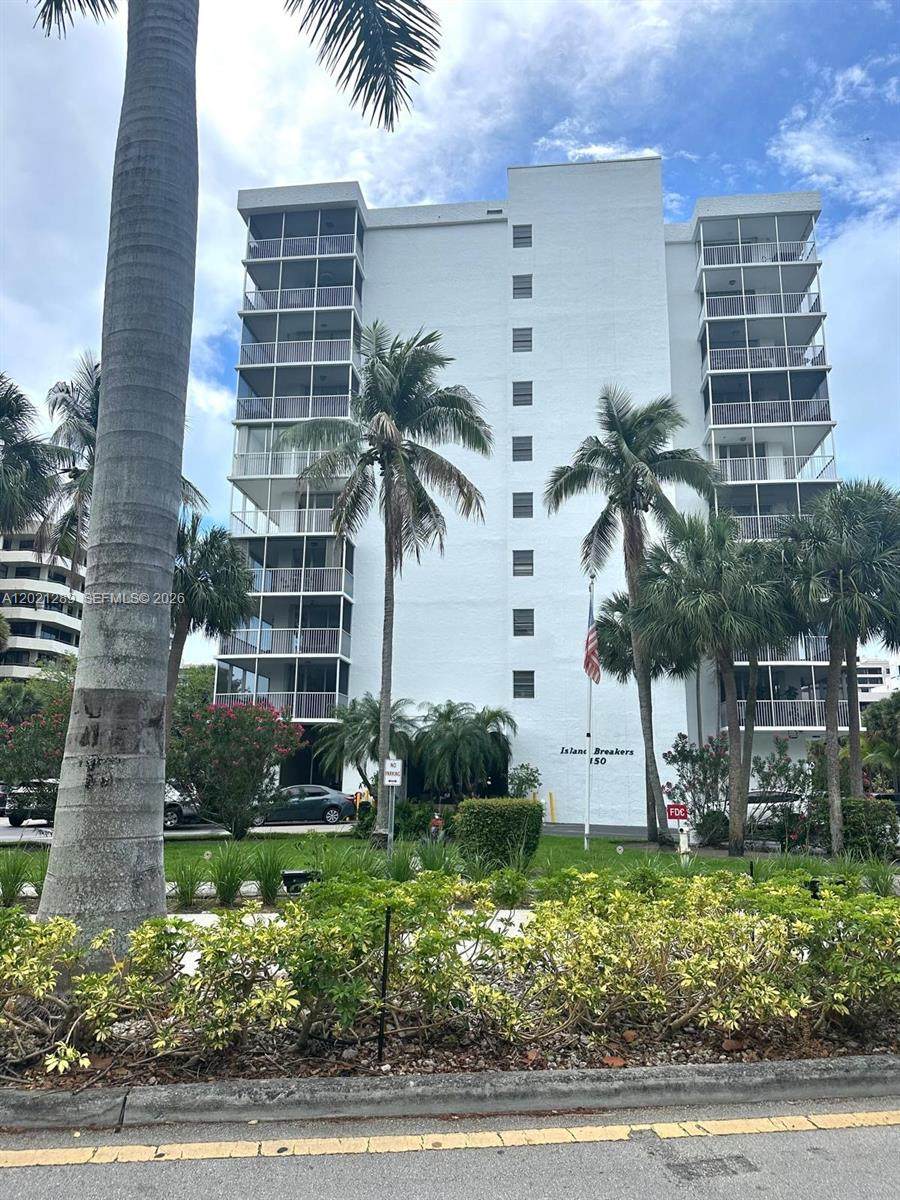150 Ocean Lane Dr - Photo 1