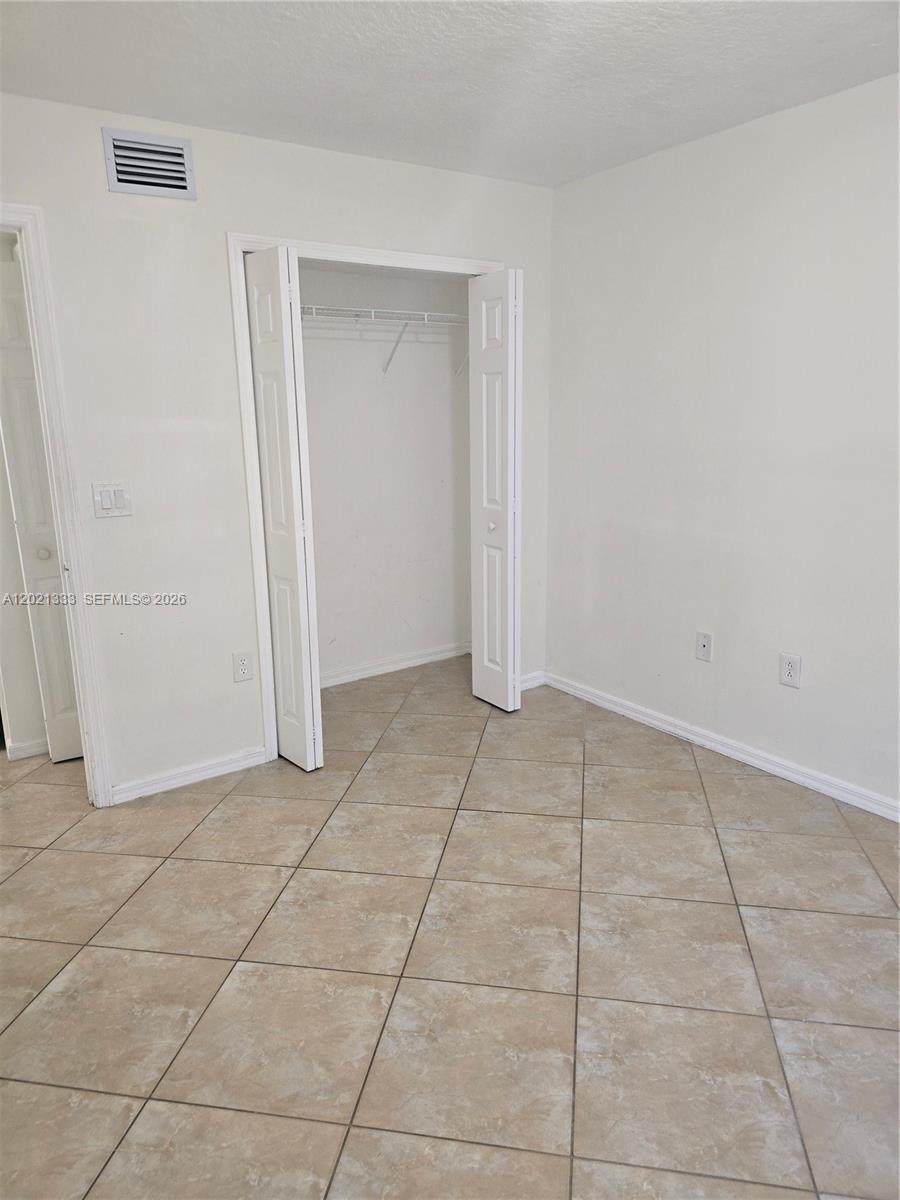 https://bt-photos.global.ssl.fastly.net/miami/orig_boomver_1_A12021333-2.jpg