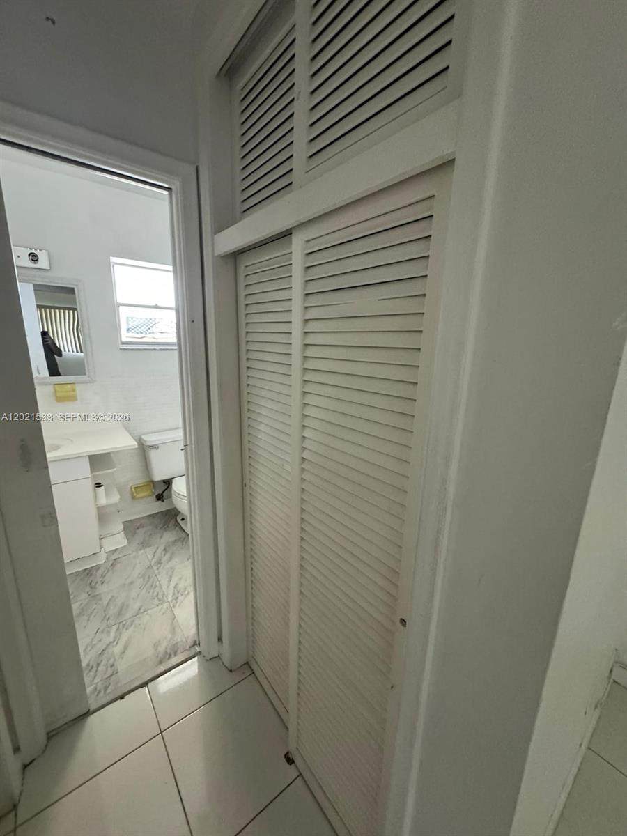 20201 29th Ct - Photo 1