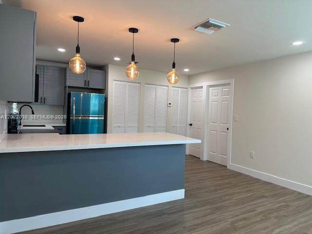 615 90th St - Photo 1