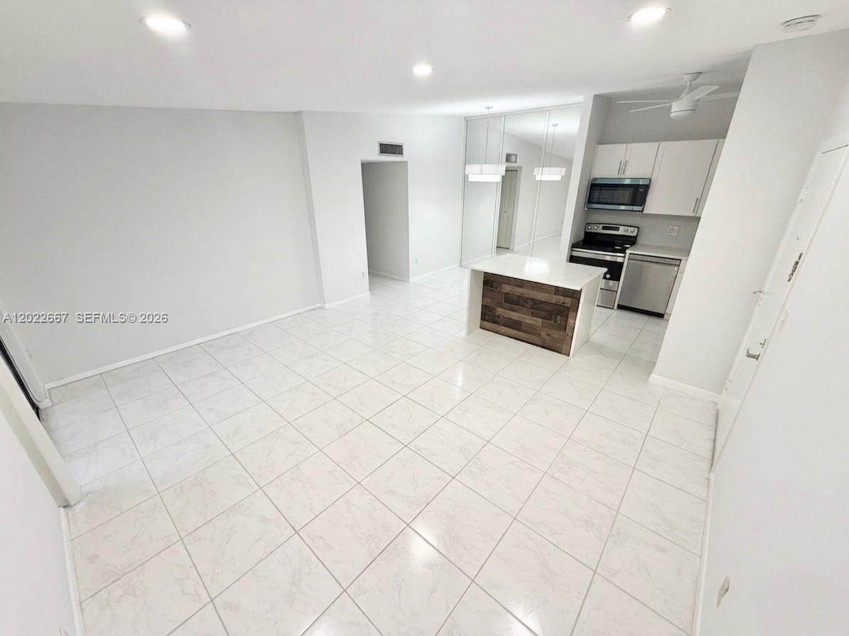 7857 Ashmont Cir - Photo 1