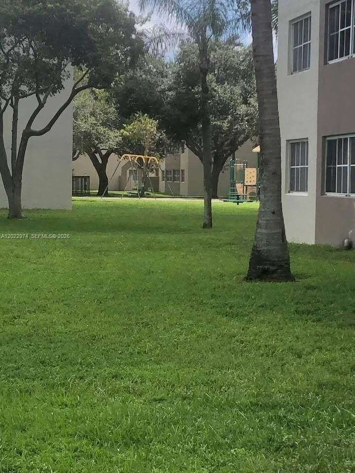 https://bt-photos.global.ssl.fastly.net/miami/orig_boomver_1_A12022974-2.jpg