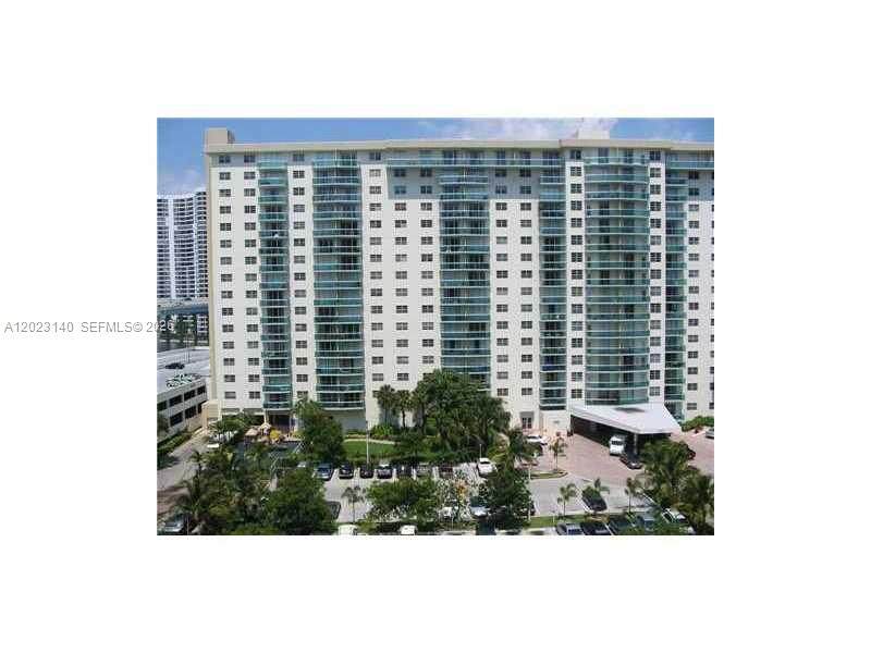 19380 Collins Av - Photo 1