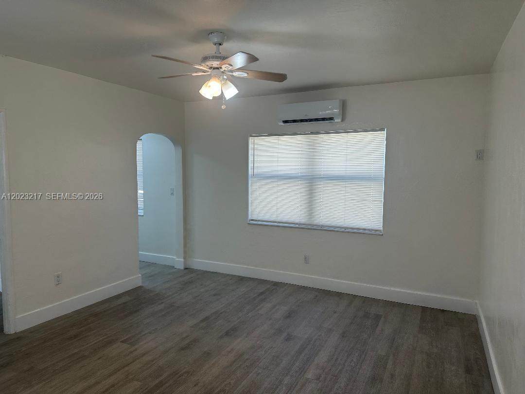 https://bt-photos.global.ssl.fastly.net/miami/orig_boomver_1_A12023217-2.jpg