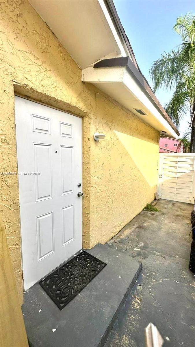 https://bt-photos.global.ssl.fastly.net/miami/orig_boomver_1_A12024324-2.jpg