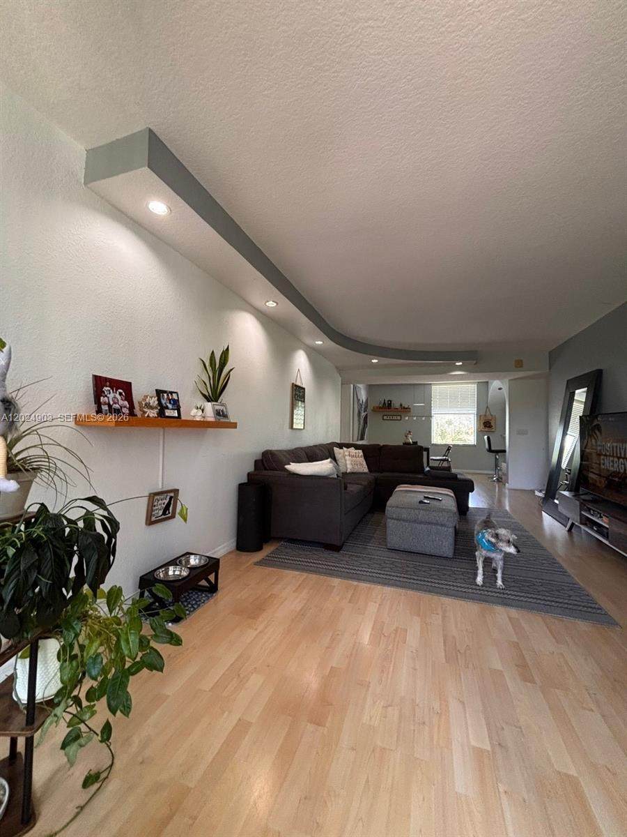 8411 Forest Hills Dr - Photo 1