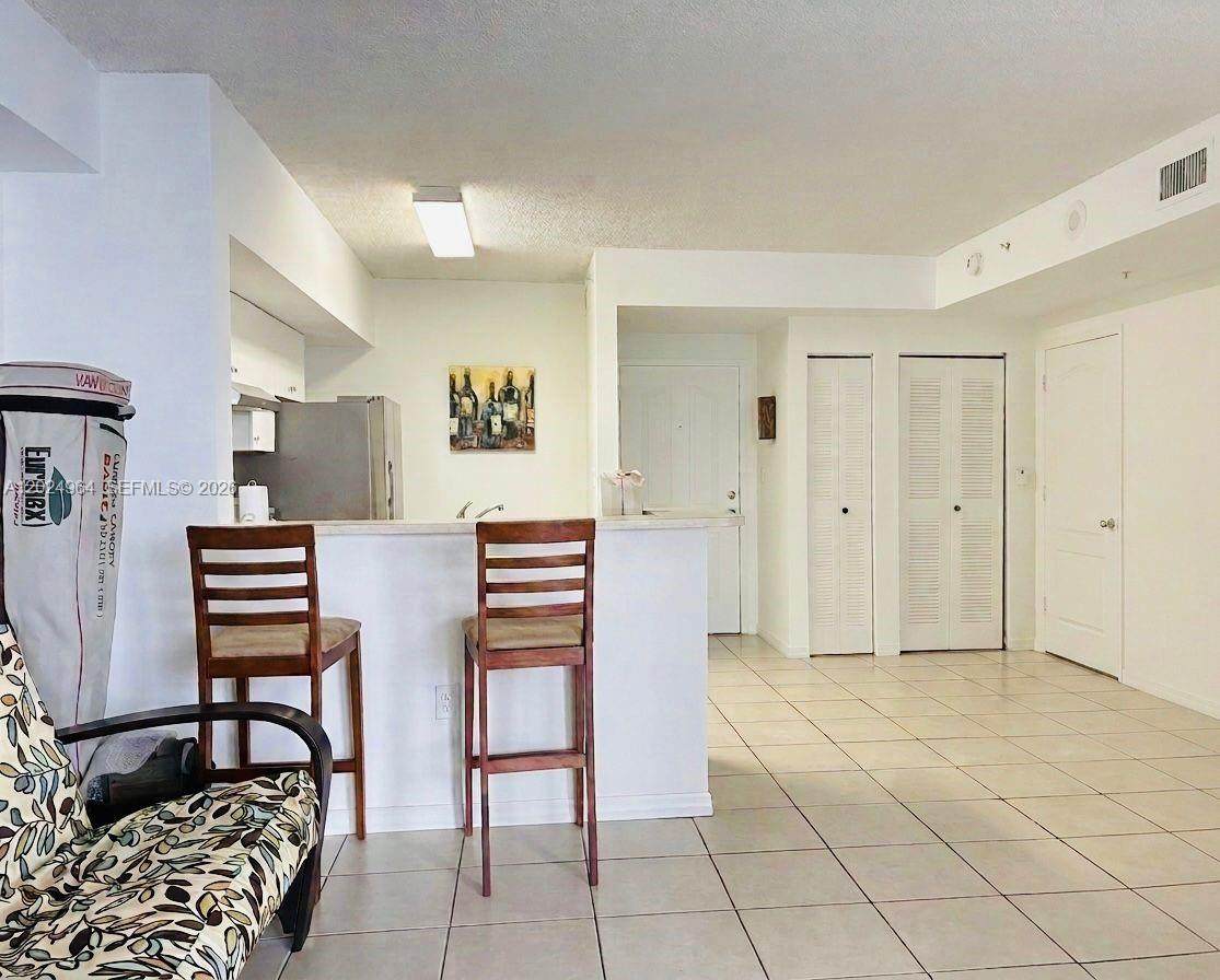 5085 7th St - Photo 1