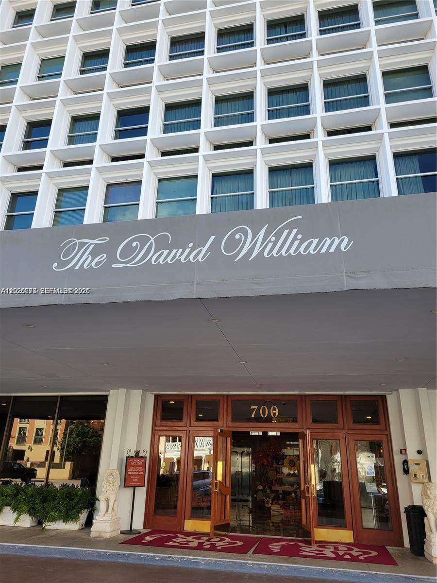 700 Biltmore Way - Photo 1