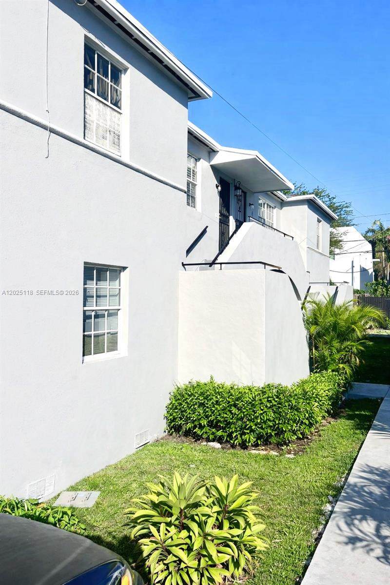 https://bt-photos.global.ssl.fastly.net/miami/1280_boomver_1_A12025118-2.jpg