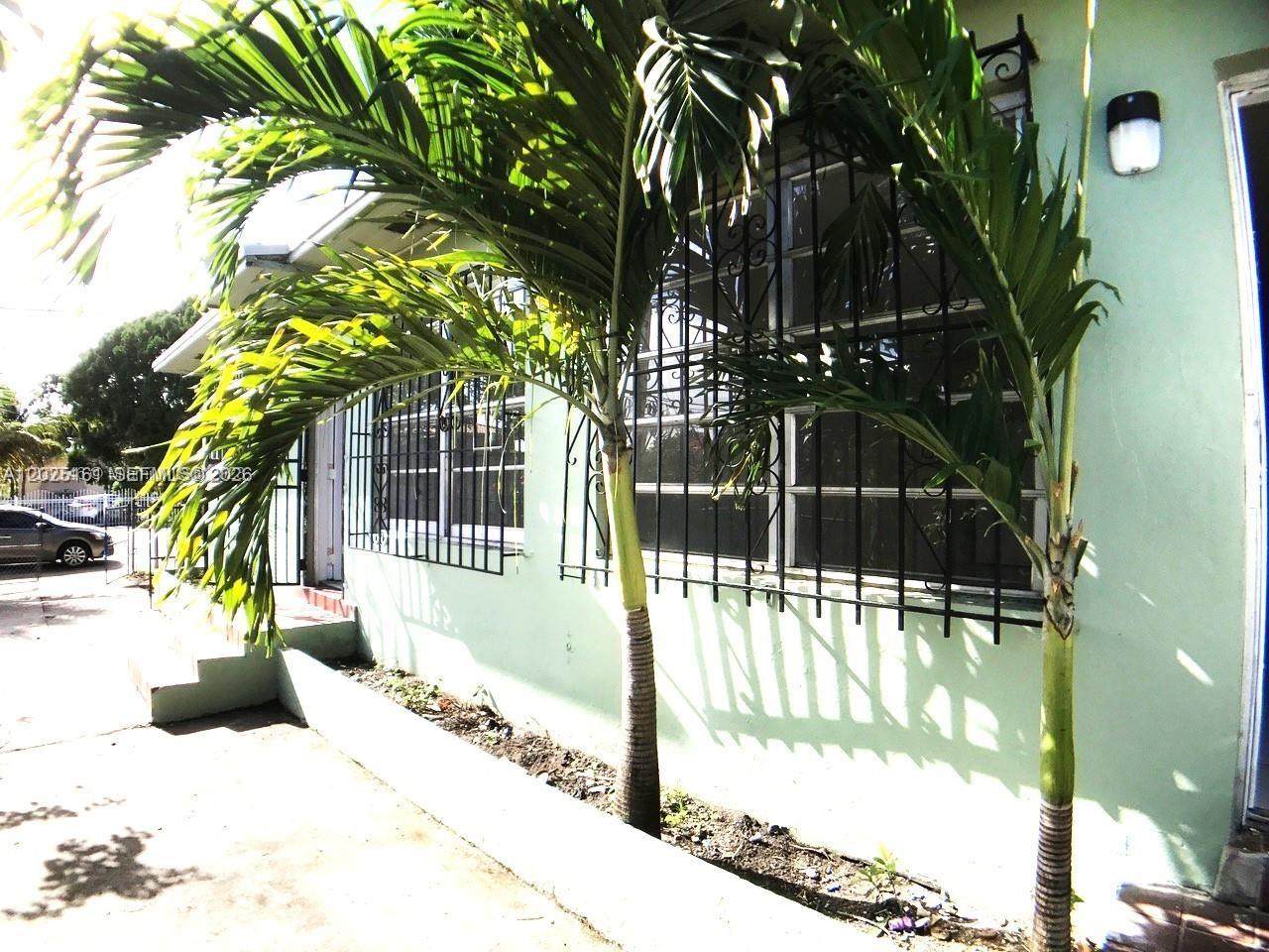https://bt-photos.global.ssl.fastly.net/miami/1280_boomver_1_A12025161-2.jpg