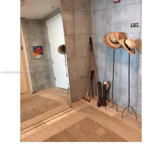 https://bt-photos.global.ssl.fastly.net/miami/1280_boomver_1_A12025335-2.jpg