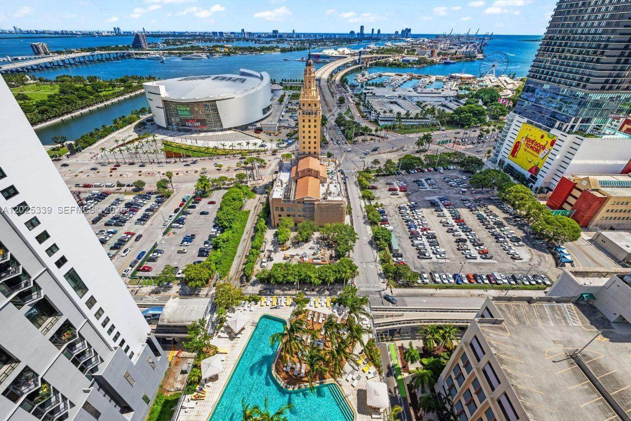 https://bt-photos.global.ssl.fastly.net/miami/orig_boomver_1_A12025339-2.jpg
