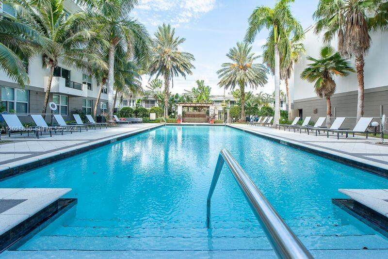 https://bt-photos.global.ssl.fastly.net/miami/orig_boomver_1_A12025800-2.jpg