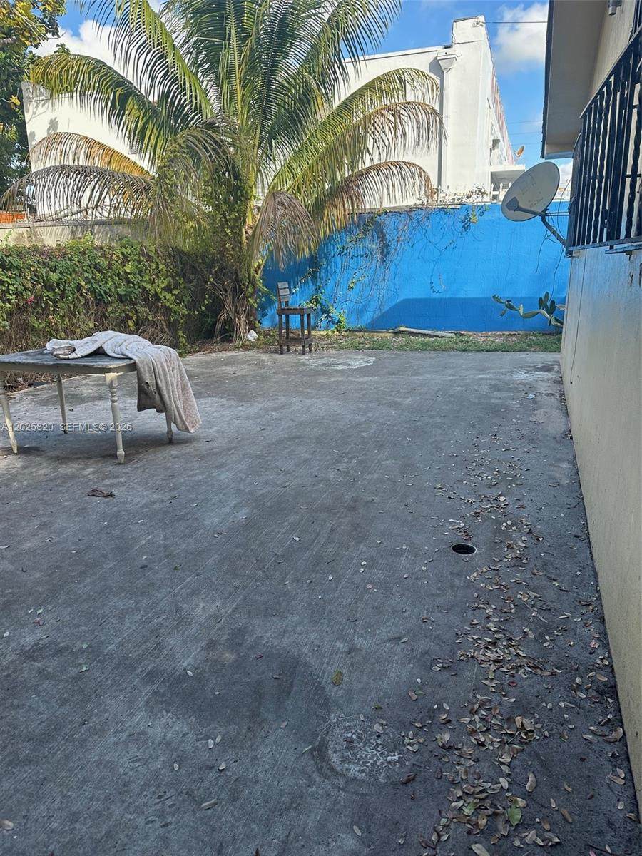https://bt-photos.global.ssl.fastly.net/miami/orig_boomver_1_A12025820-2.jpg
