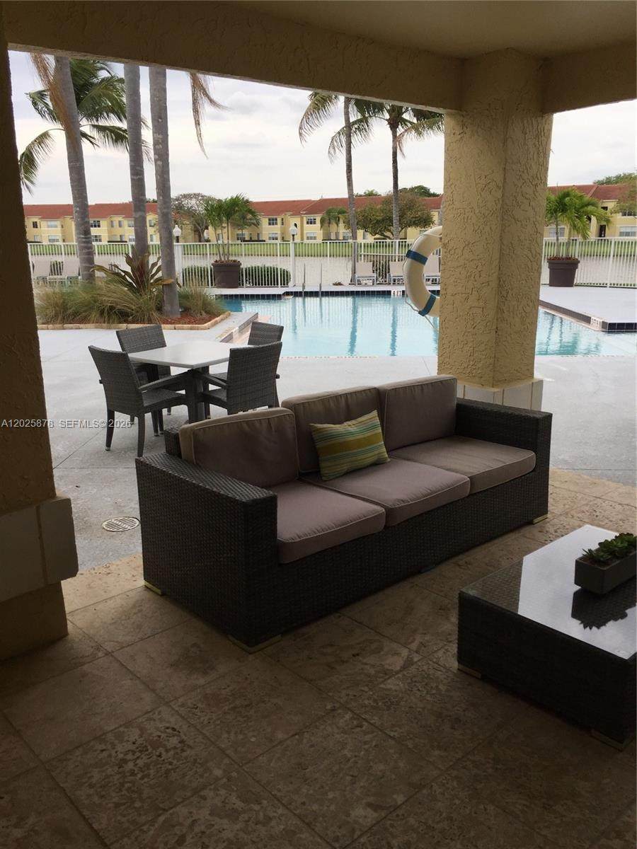 https://bt-photos.global.ssl.fastly.net/miami/orig_boomver_1_A12025878-2.jpg