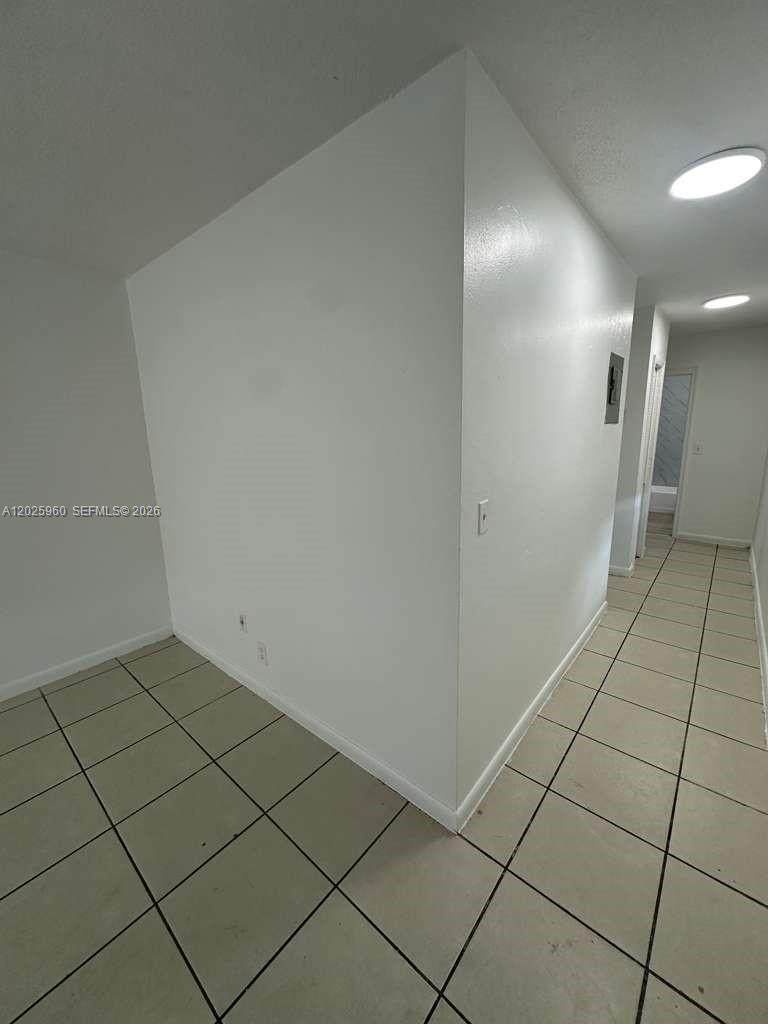 https://bt-photos.global.ssl.fastly.net/miami/orig_boomver_1_A12025960-2.jpg