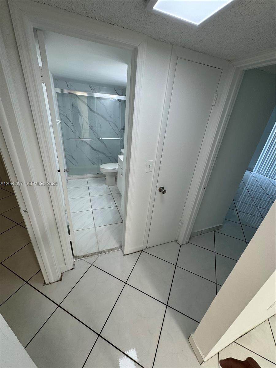 https://bt-photos.global.ssl.fastly.net/miami/orig_boomver_1_A12026007-2.jpg