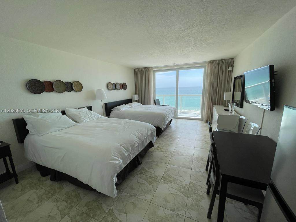 https://bt-photos.global.ssl.fastly.net/miami/orig_boomver_1_A12026008-2.jpg