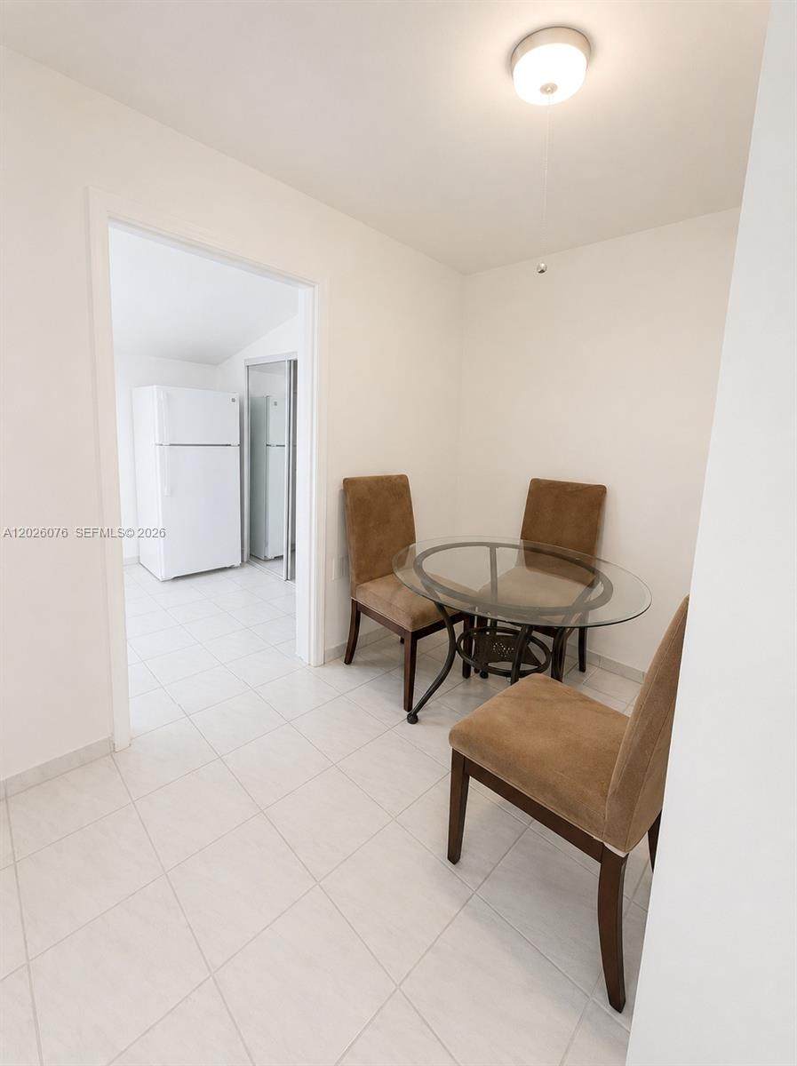 https://bt-photos.global.ssl.fastly.net/miami/orig_boomver_1_A12026076-2.jpg