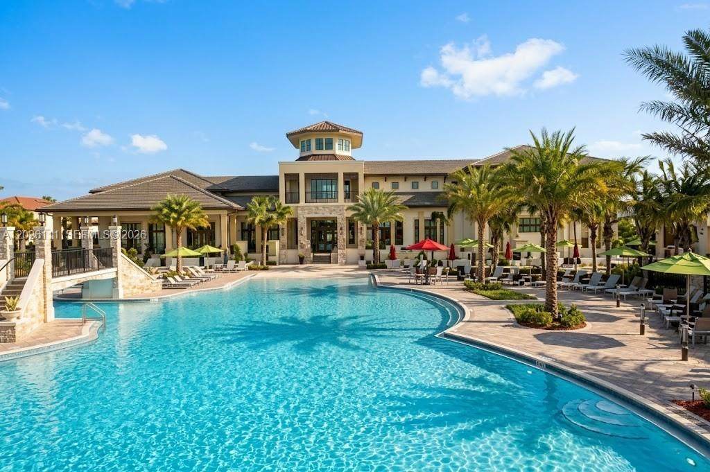https://bt-photos.global.ssl.fastly.net/miami/orig_boomver_1_A12026111-2.jpg