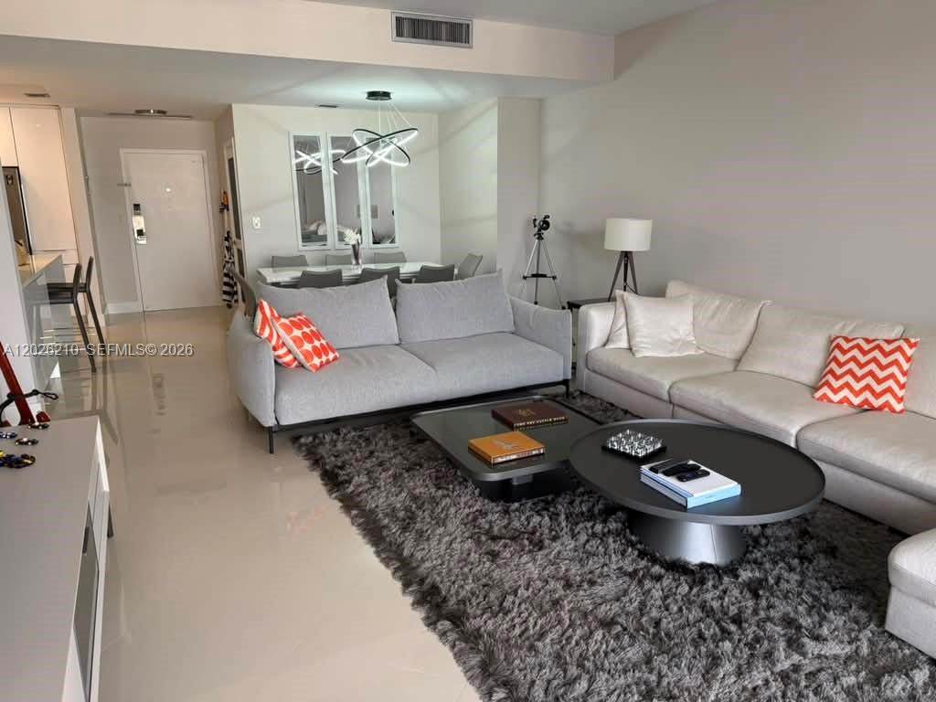 2500 Parkview Dr - Photo 1