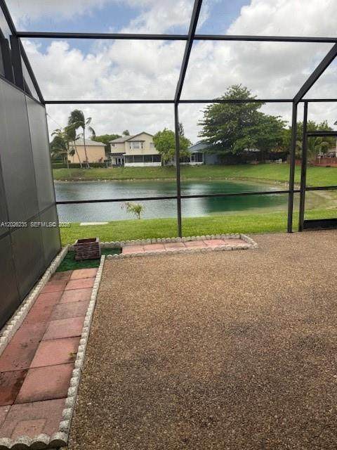 https://bt-photos.global.ssl.fastly.net/miami/orig_boomver_1_A12026235-2.jpg