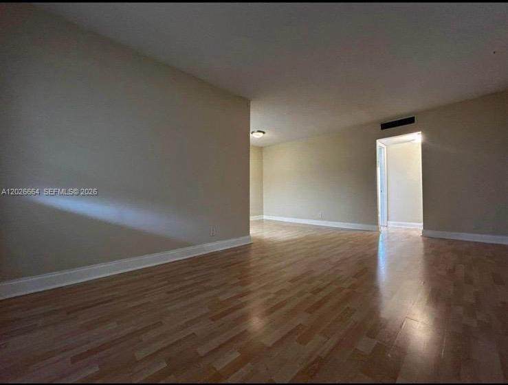1100 1st Ct - Photo 1