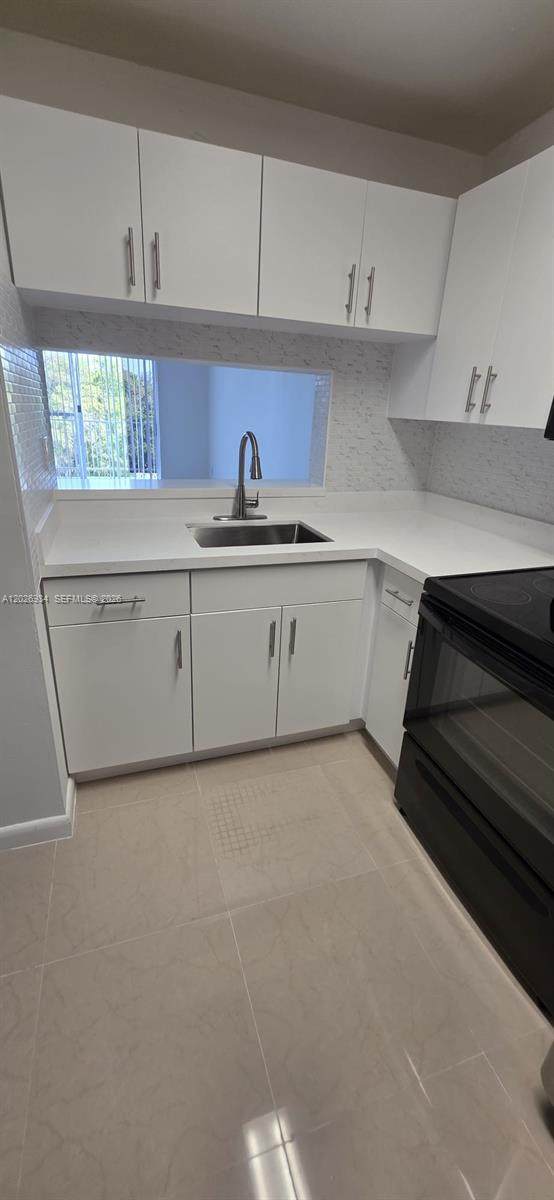 492 165th St Rd - Photo 1