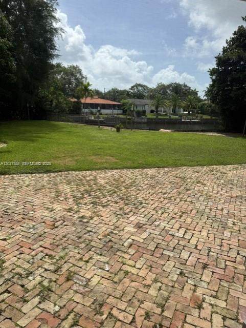 https://bt-photos.global.ssl.fastly.net/miami/orig_boomver_1_A12027355-2.jpg