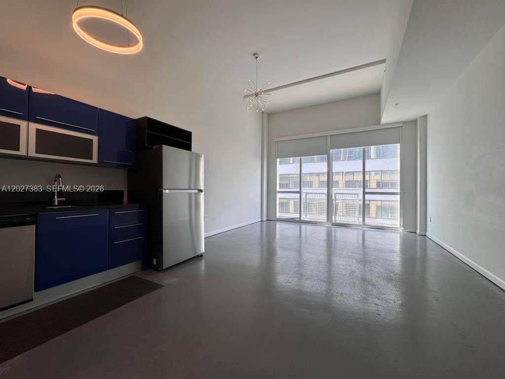 253 2nd St - Photo 1