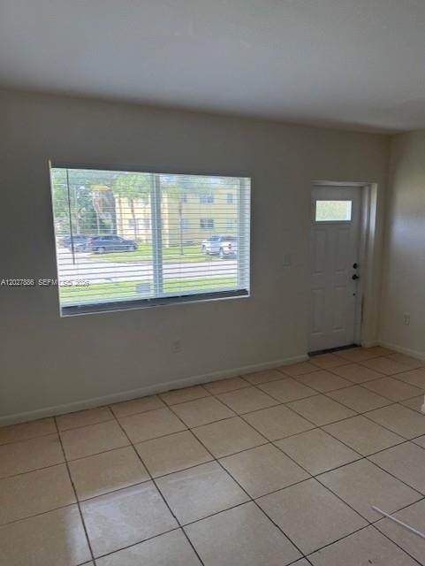 215 84th St - Photo 1