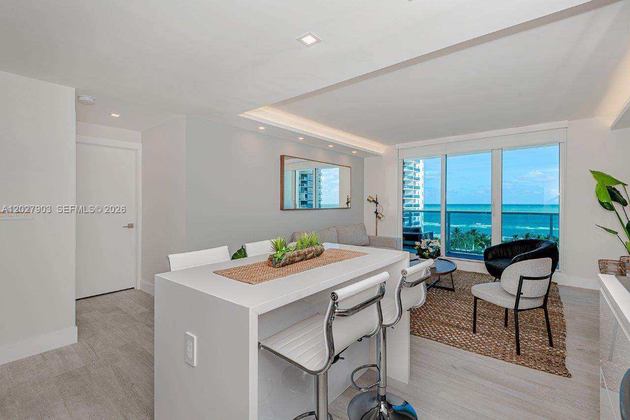 2301 Collins Ave - Photo 1