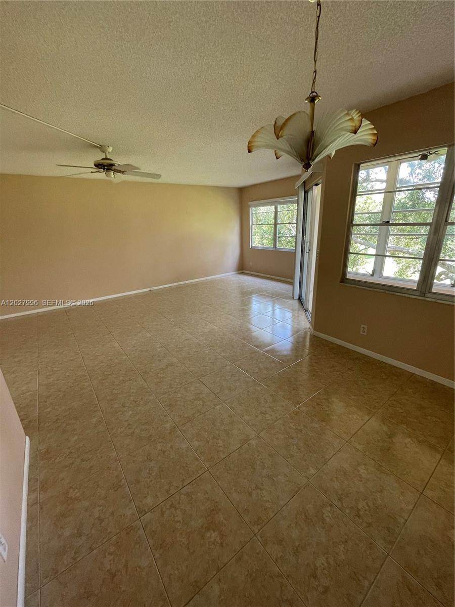 https://bt-photos.global.ssl.fastly.net/miami/1280_boomver_1_A12027996-2.jpg