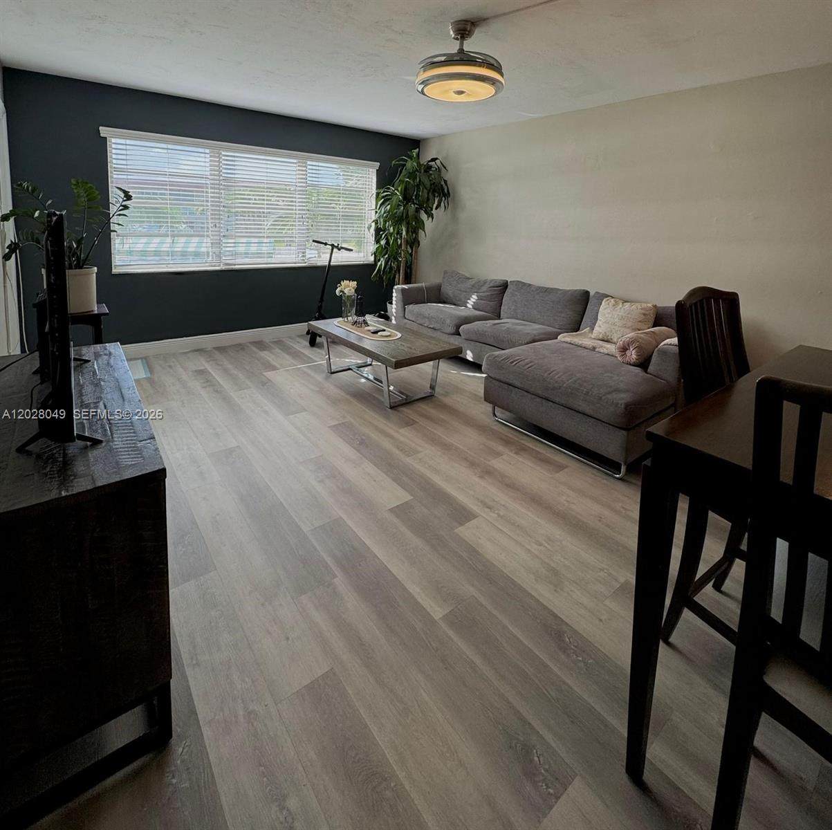 1530 191st St - Photo 1
