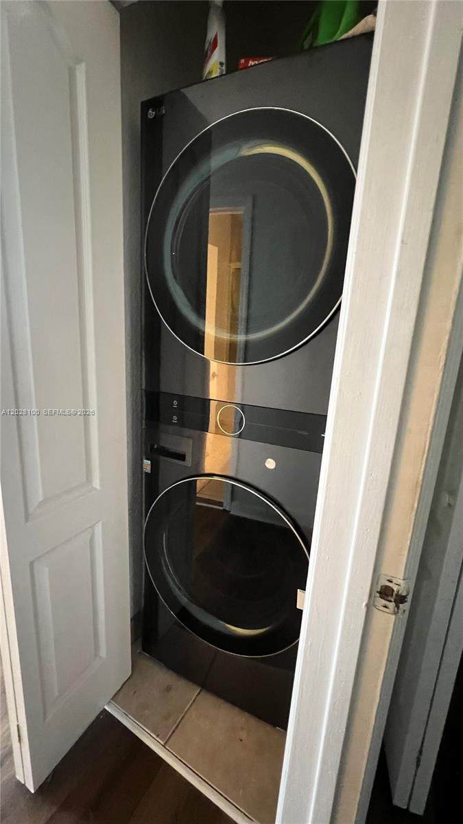 https://bt-photos.global.ssl.fastly.net/miami/1280_boomver_1_A12028100-2.jpg