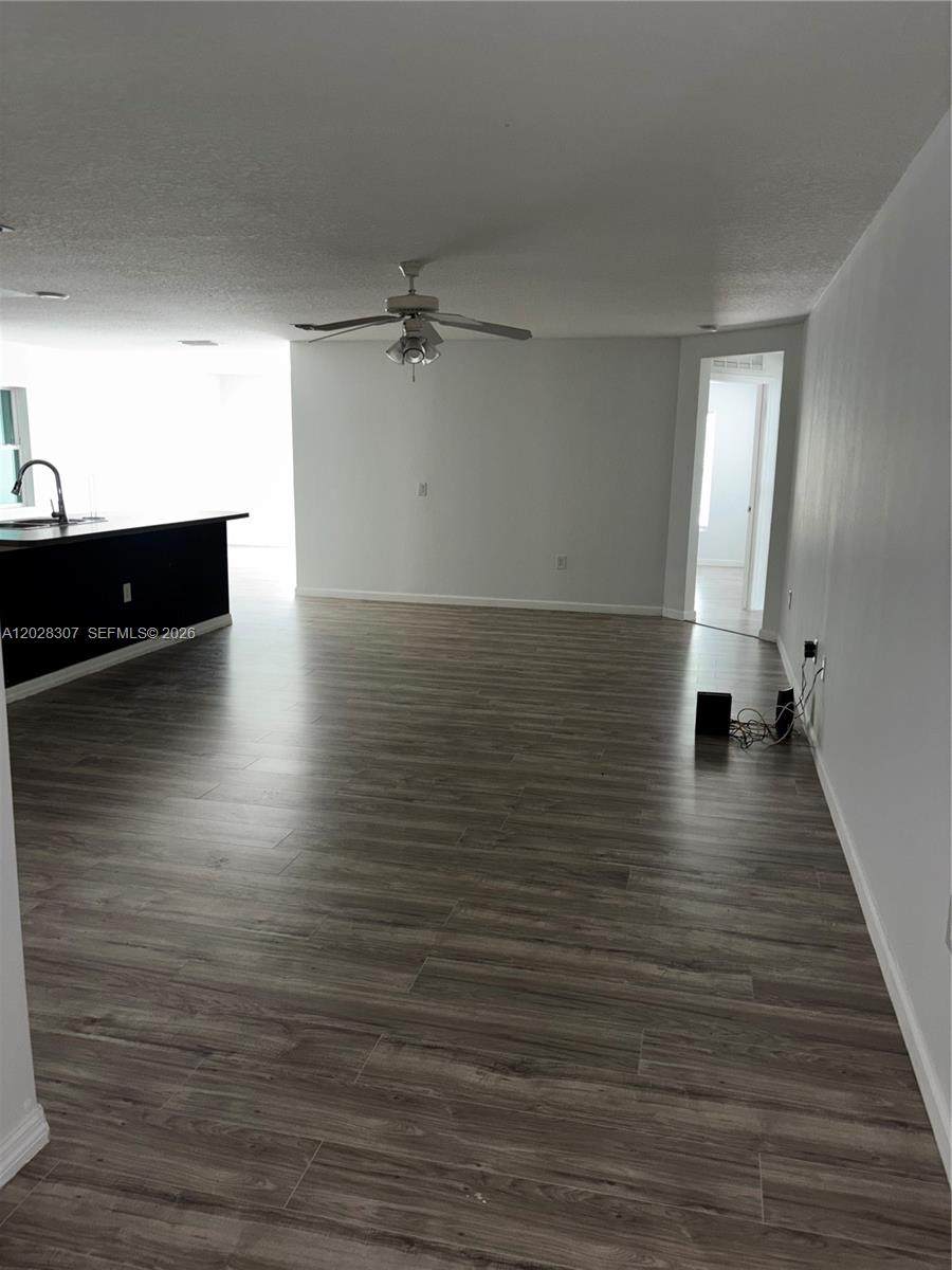 https://bt-photos.global.ssl.fastly.net/miami/1280_boomver_1_A12028307-2.jpg
