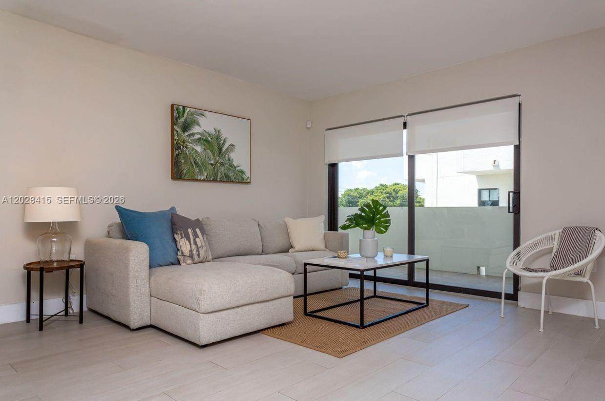 https://bt-photos.global.ssl.fastly.net/miami/1280_boomver_1_A12028415-2.jpg