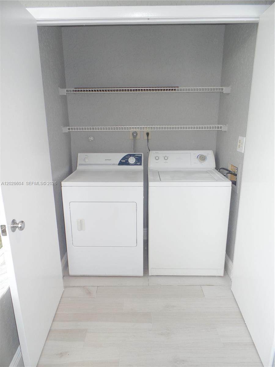 https://bt-photos.global.ssl.fastly.net/miami/orig_boomver_1_A12028604-2.jpg